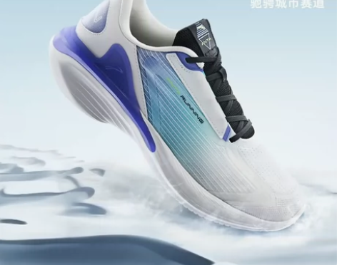 安踏CITY五代缓震都市跑步鞋男春季新款轻...