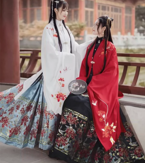 如梦霓裳原创汉服女明制披风锦绣牡丹刺绣新款...