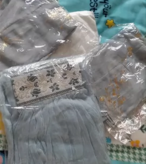 五五年家的汐月汉服，L码的。身体好高个子都...