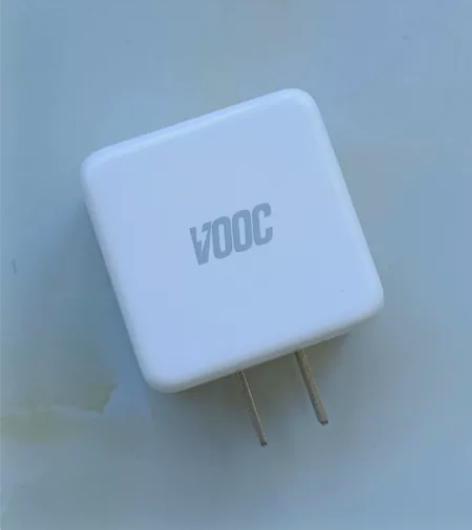 真我realme20W快充头，基本没怎么用...