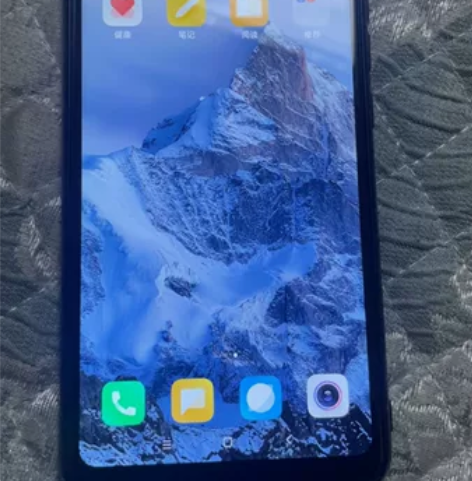 小米8青春版6+128版本，自用换新手机了...