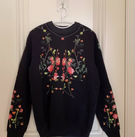 Burberry男士玫瑰卫衣 M码 适合1...