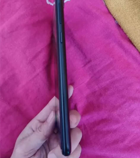 畅享9  4+64g内存 感兴趣的话点“我...