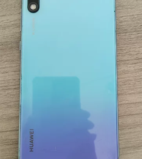 可以小刀，华为畅享10，4＋64，屏幕外屏...