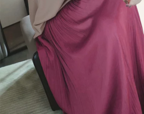 醋酸垂坠丝滑飘逸半身长裙松紧腰百搭显瘦百褶...