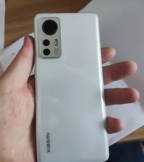 小米12s  12+512， 感兴趣的话点...