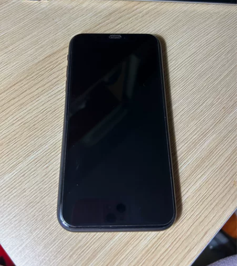 自用苹果11黑色 128G!国行正品三网通...