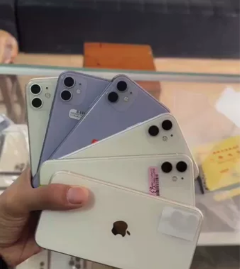 新到的11 美版单卡128 256均有货[...