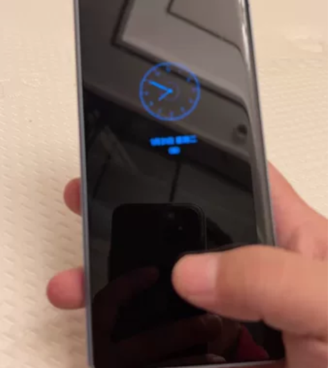 VIVO X FOLD 512蓝色,屏幕确...