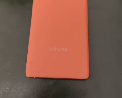 vivo x80 8+256 橙色，盒子配...