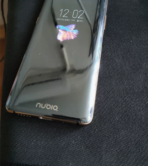 努比亚x 8+128带原装盒子与充电头 整...