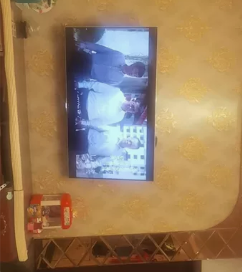 海信58寸，自己家用，一点毛病也没有，智能...