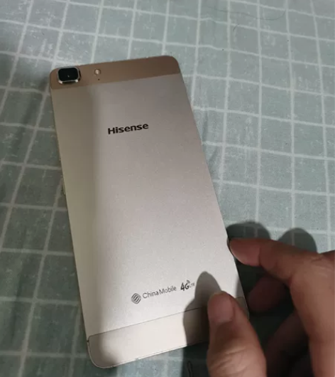海信手机4g内存加64g 备用机完全没问题...