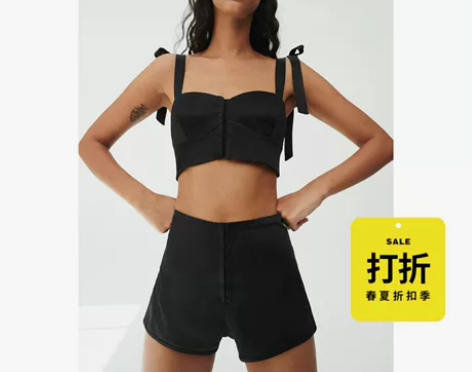 ZARA 女士丝缎质感迷你短裤，M(170...