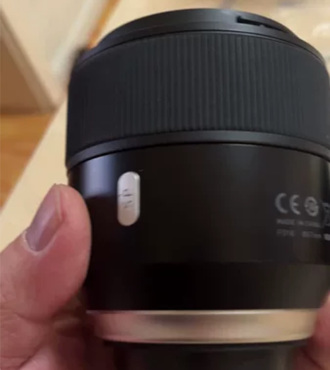 腾龙85mm/1.8VC防抖镜头尼康口 自...