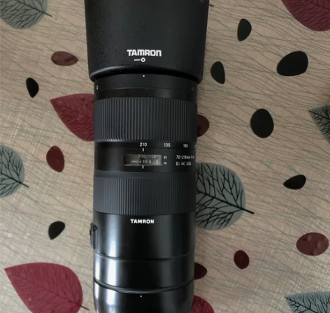 腾龙70-210 f4防抖镜头 前镜片微微...