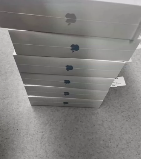 2020款 iPad Air4 wiFi版...