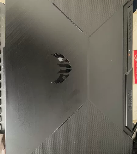 华硕飞行堡垒8，i5十代10300四核，1...