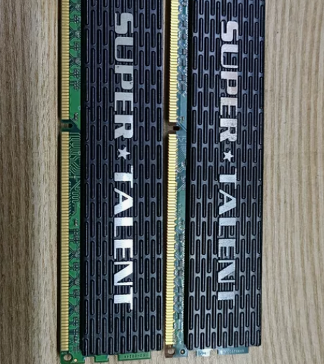 美国治刚DDR3 1333内存  4GBX...