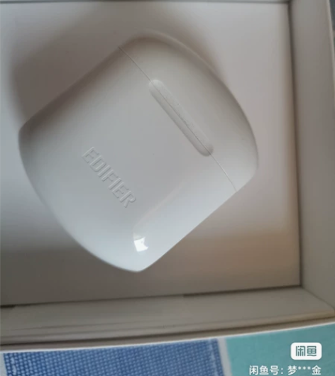 漫步者蓝牙耳机，一只耳机和耳机盒都还好用，...