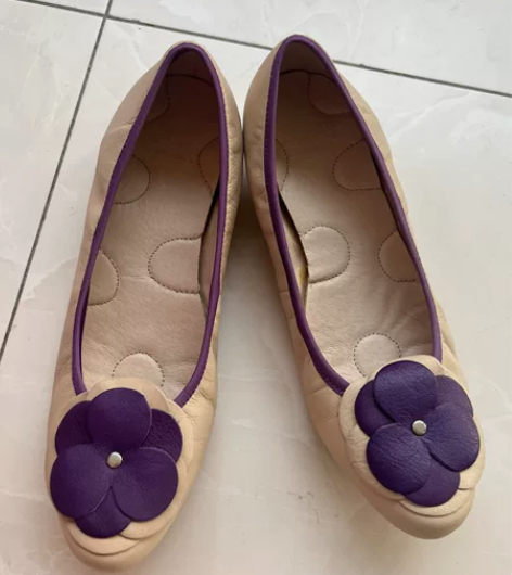 GS头层牛皮单鞋,35码的,很舒服,购入价...