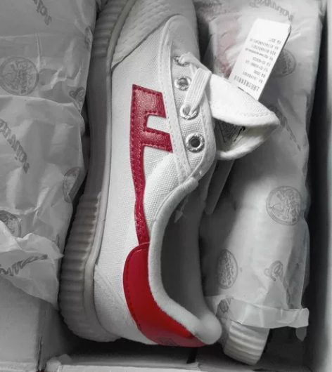 回力足球鞋小码，童码这个链接拍谢谢回力足球...