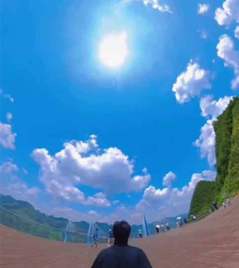 insta360 one rs  全景相机...