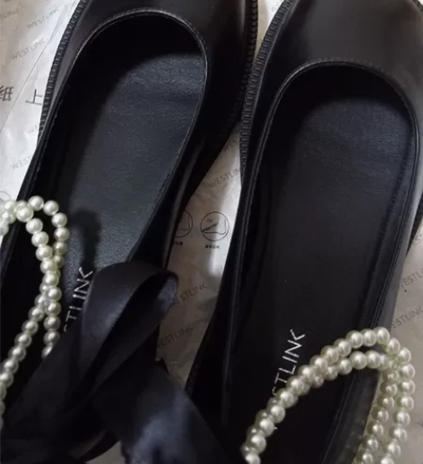 西遇法式玛丽珍鞋 这双鞋子很软  感觉非常...