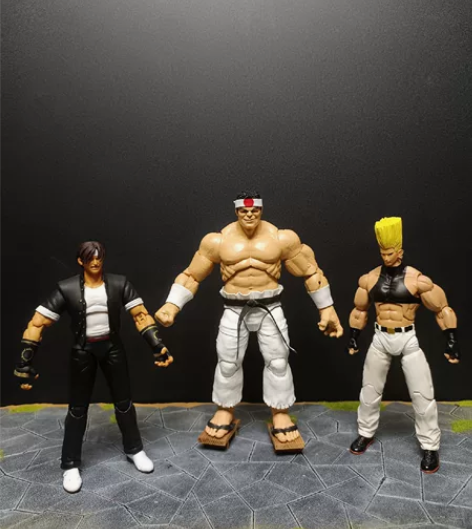 非storm toys拳皇大门  感兴趣的...