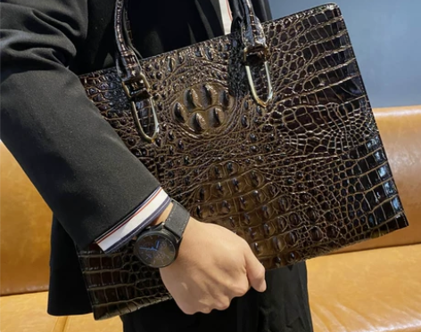 2021新款男包高档真皮商务出差手提包鳄鱼...