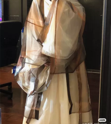 毕业汉服大清场，汉服便宜出 1.凤台曲  ...