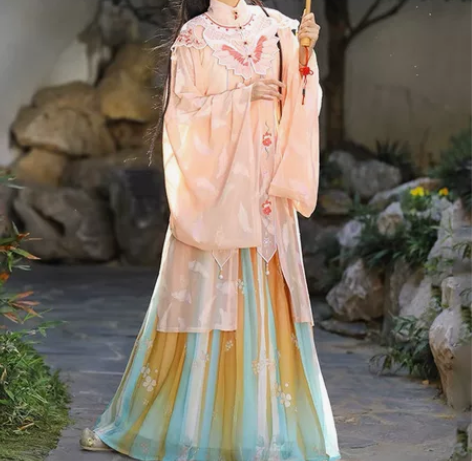 劲合春眠原创汉服女中国风云肩明制立领长衫褶...