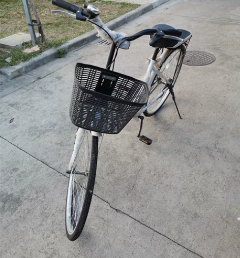 永久自行车，26寸的，99新，买来就骑了二...