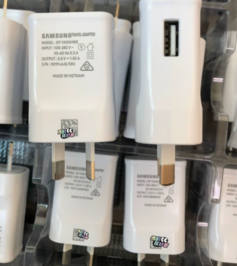 三星充电器5V-1.55A 库存原装充电头...