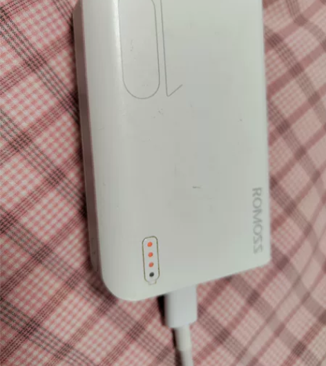 罗马仕充电宝,40包邮,自提30,参数在图...