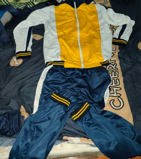 滑料校服175码 感兴趣的话点“我想要”和...