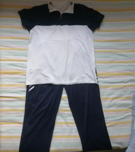 校服,张店区初中夏季校服180码一套,现闲...
