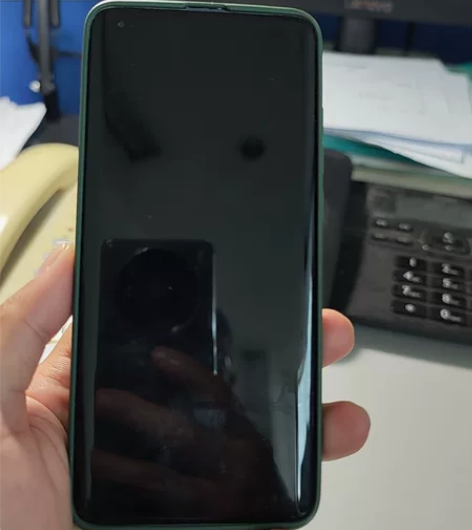 小米十por 深空蓝 12+512。后盖换...