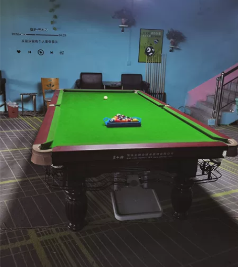 木库台球桌全套出，使用一年，刚换的台泥，仅...