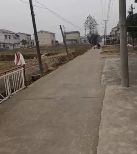 力帆双缸250，钢管卡丁车 感兴趣的话点“...