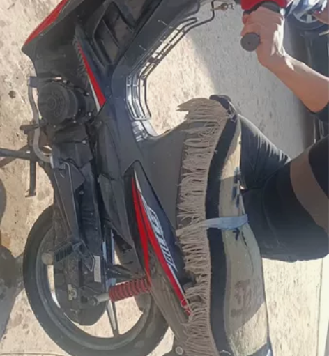 七年前购买一辆《铃木》弯梁摩托车，使用了五...