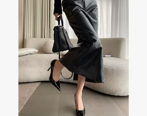 东汐DONGXI黑色高腰半身裙女2023年...