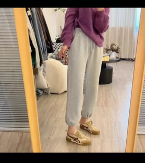 灰色休闲裤，加绒 感兴趣的话点“我想要”和...
