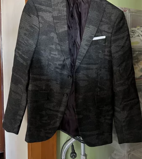 zara 男士迷彩纯羊毛双开西服 46号 ...