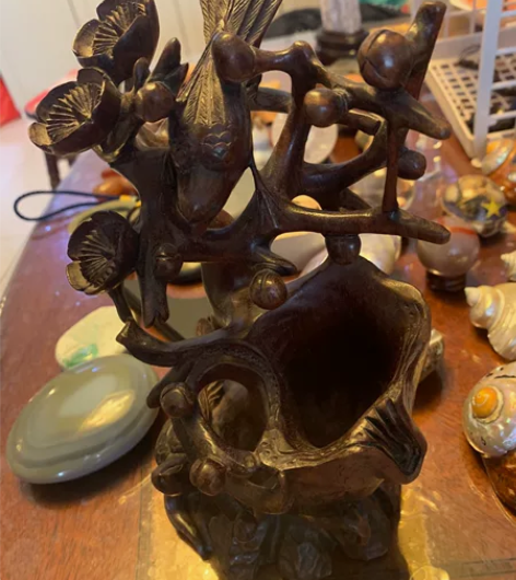 木雕作品工艺品笔筒，什么木忘了 感兴趣的话...