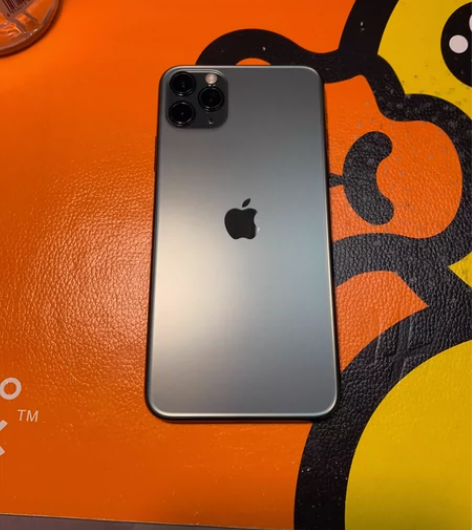 型号：iPhone 11 pro max ...