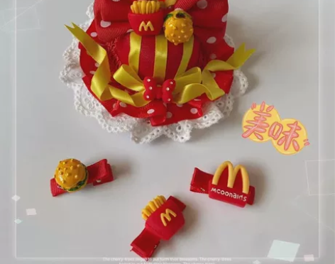 大花麦当劳配饰系列全新，礼帽和三个发夹24...