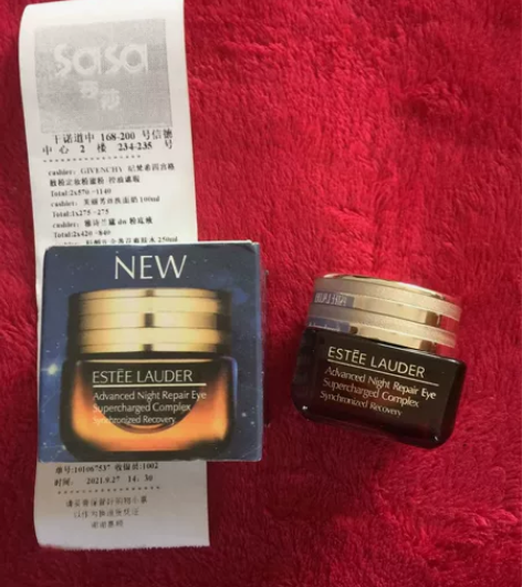 雅诗兰黛眼霜 闲置个人正品姐妹们，在专柜带...