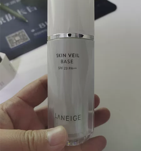 全新兰芝，紫色隔离，买的套装，出一瓶闲置，...