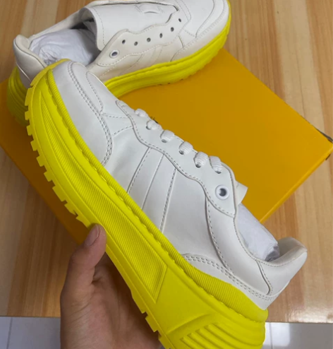 女秋冬休闲运动鞋全新出 小码看好入手